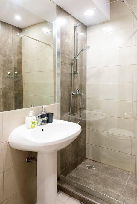 Classy Apartment Unirii Square 부쿠레슈티 외부 사진